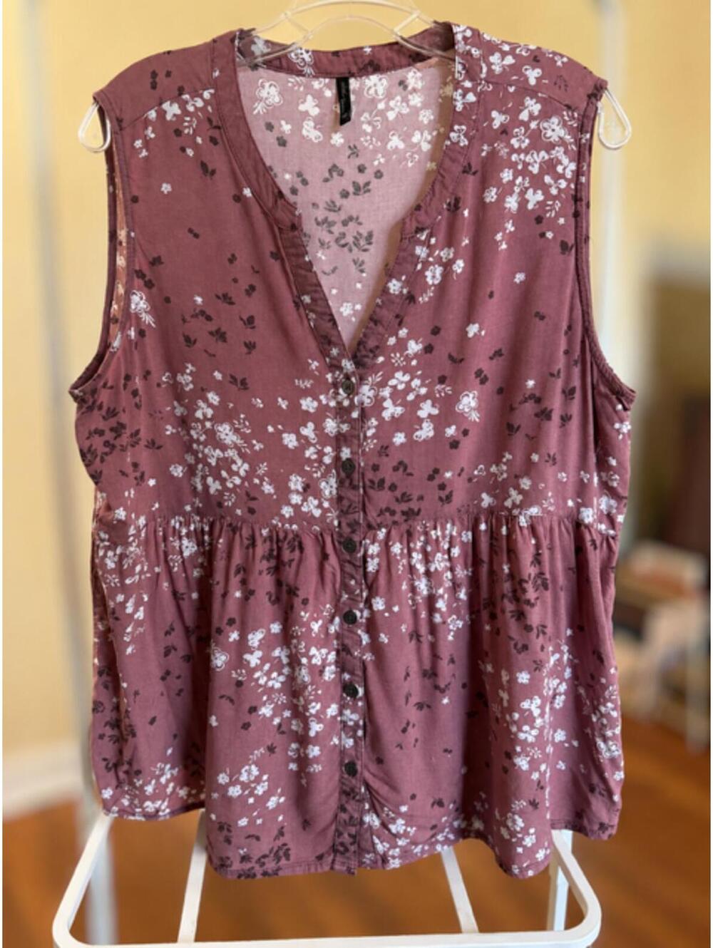 North River Sleeveless Tank Floral Button-Up Top XL